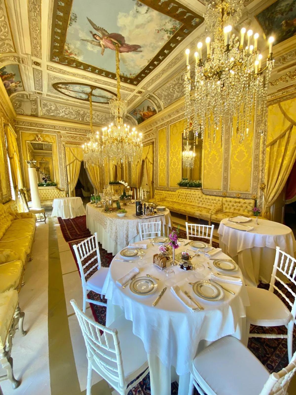 Palazzo Cherubini - Wellness e Spa Rossano Exterior foto